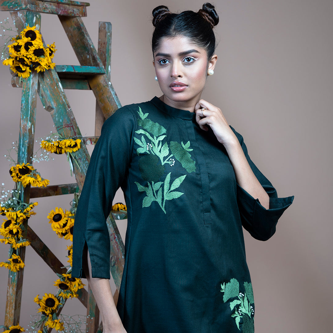Green embroidery dress