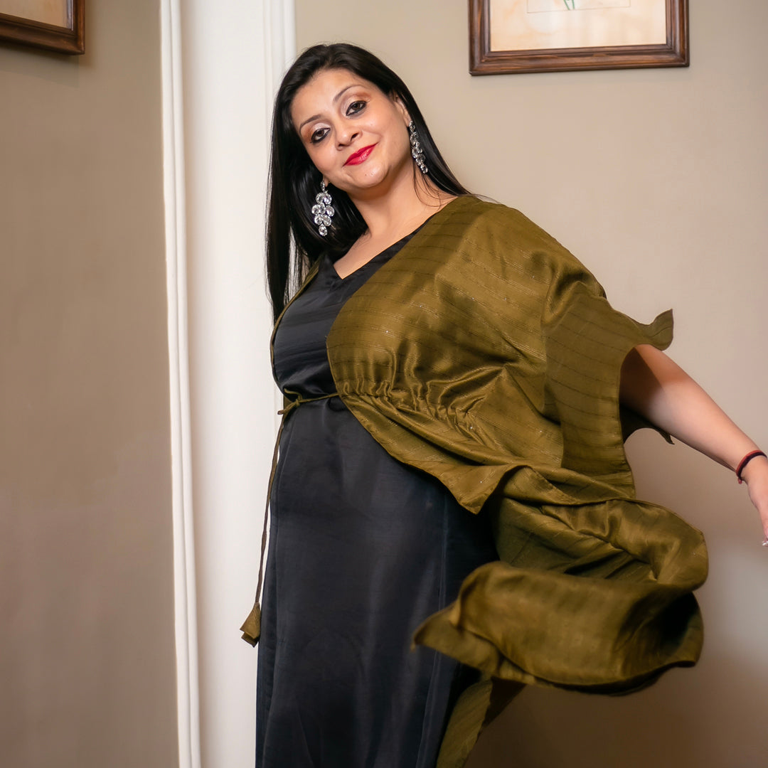 High low dress with cape
