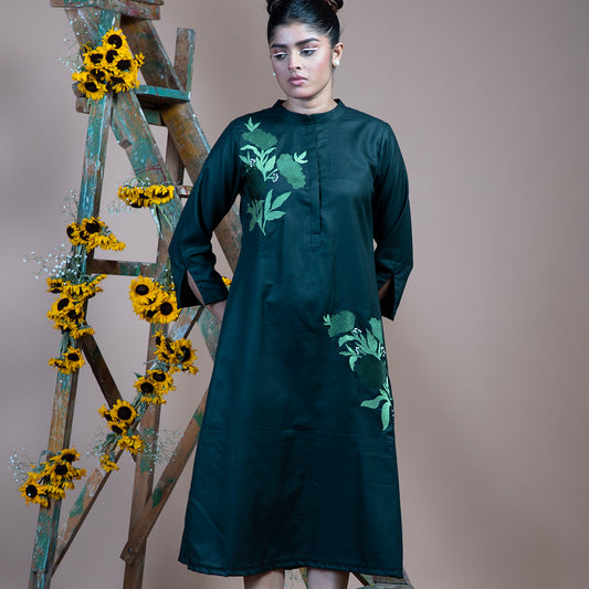 Green embroidery dress