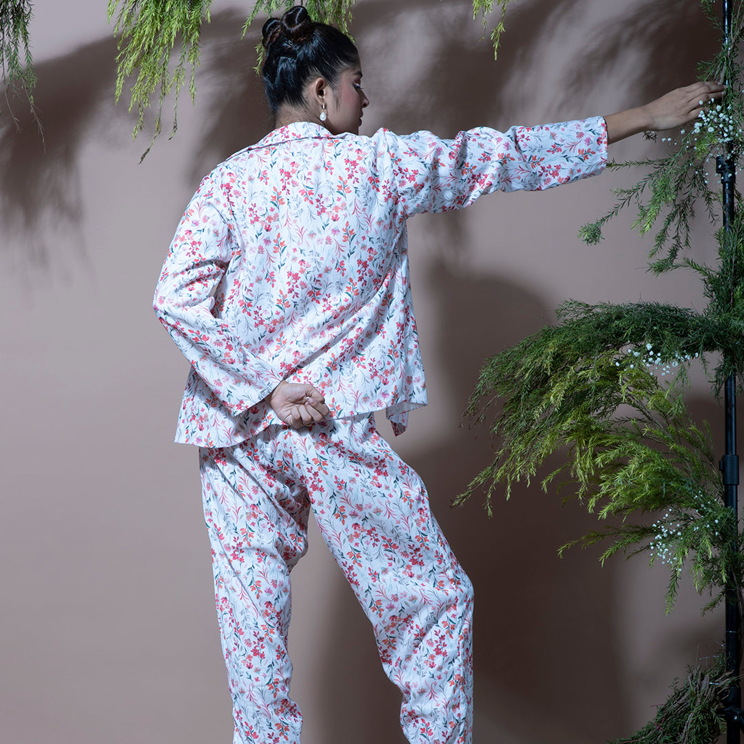 White floral printed coordset