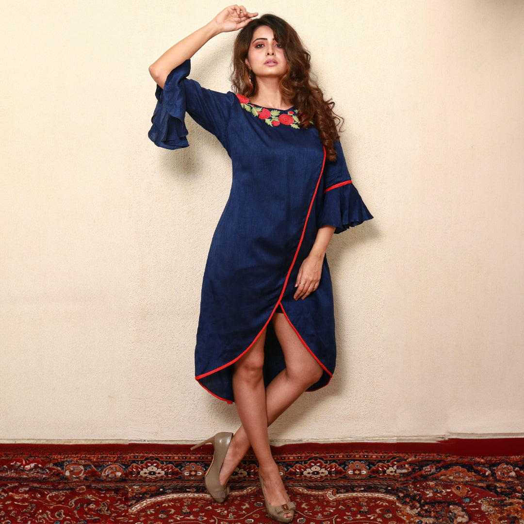 High low shirt dress with neck embroidery