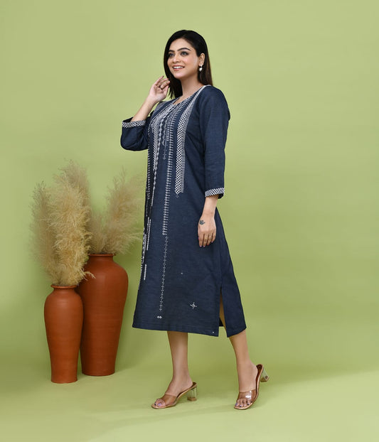 Embroidery dress