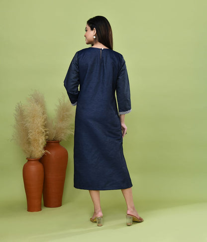 Embroidery dress